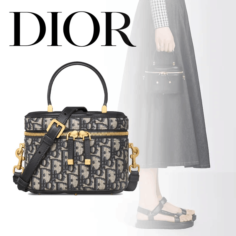 2023年秋の新作トCD SIGNATURE ヴァニティ スモール